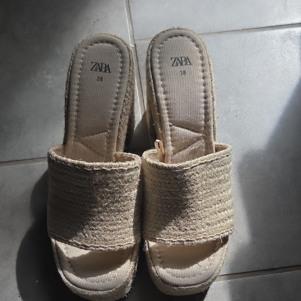 Zara Women's Tan Espadrille Clogs Sandals Slides